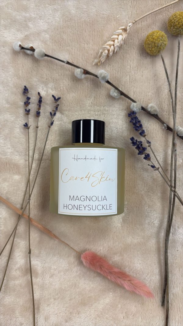 Magnolia & Honeysuckle